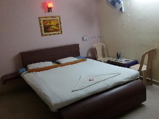 Hotel Son Of Sun,,2 star