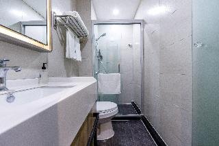 hanting hotel shanghai zhizaoju road