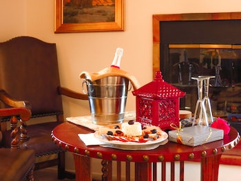 topanga canyon inn bandb