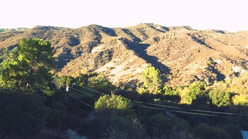 topanga canyon inn bandb