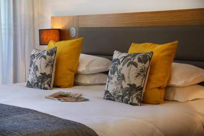 hotel restaurant san lucianu