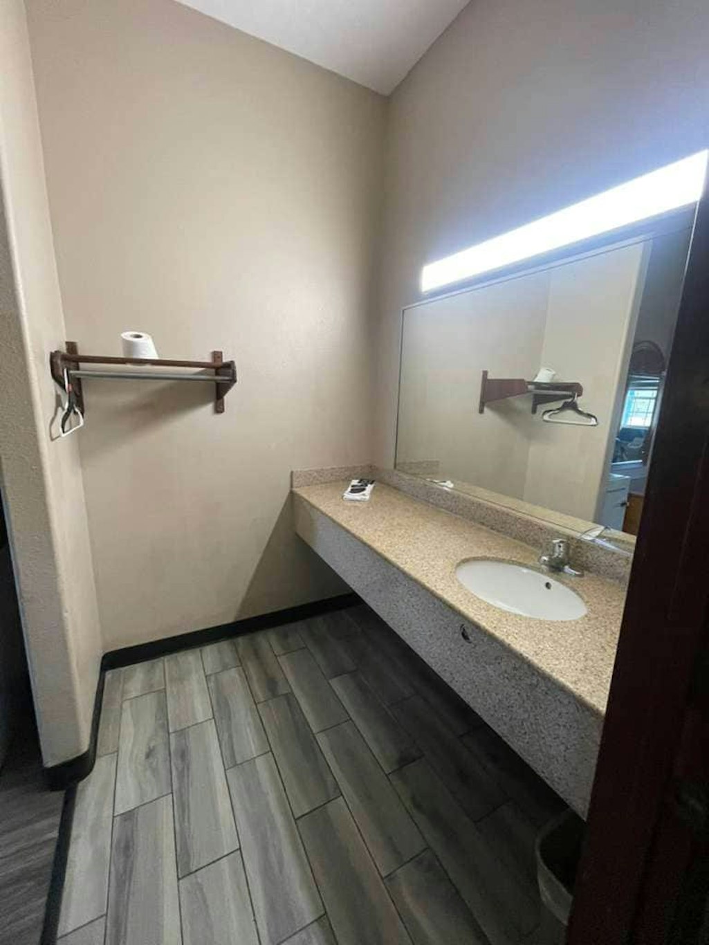 airport inn and suites corpus christi i 37