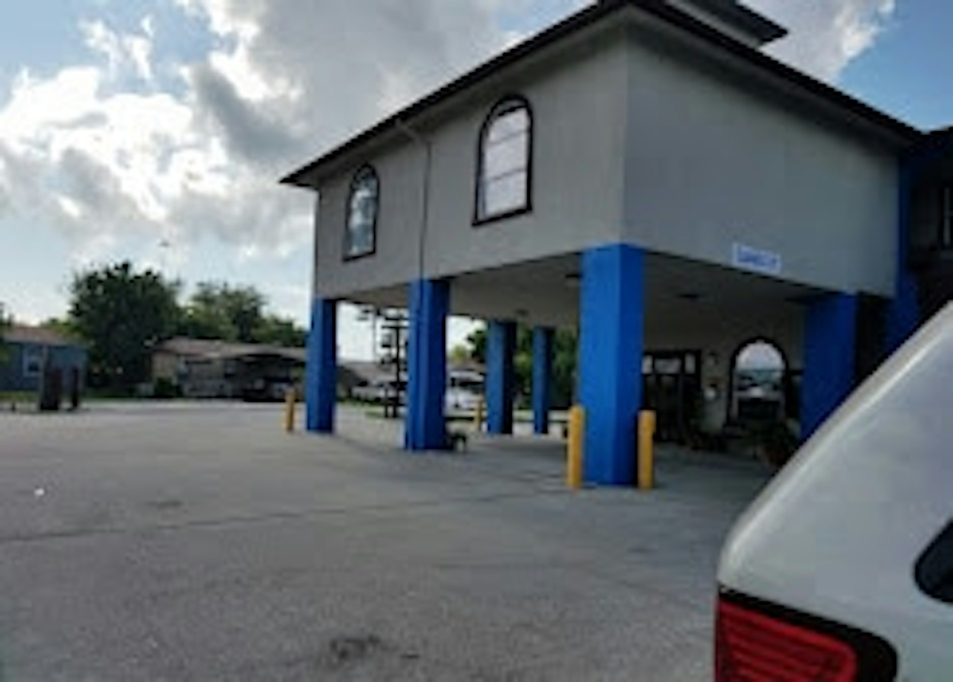airport inn and suites corpus christi i 37