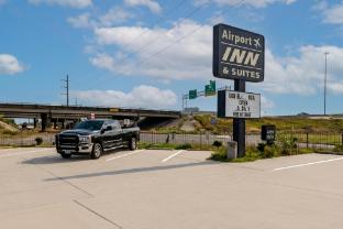 airport inn and suites corpus christi i 37