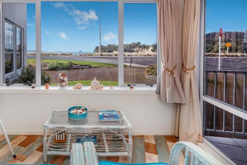 waterfront apartments whitianga
