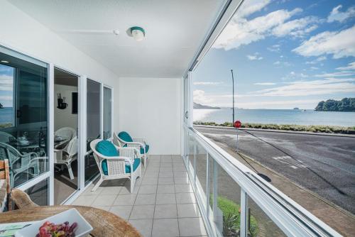 waterfront apartments whitianga