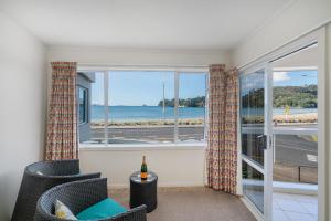 waterfront apartments whitianga