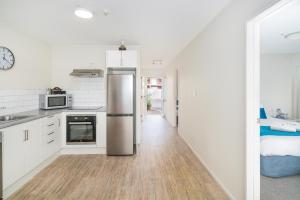waterfront apartments whitianga