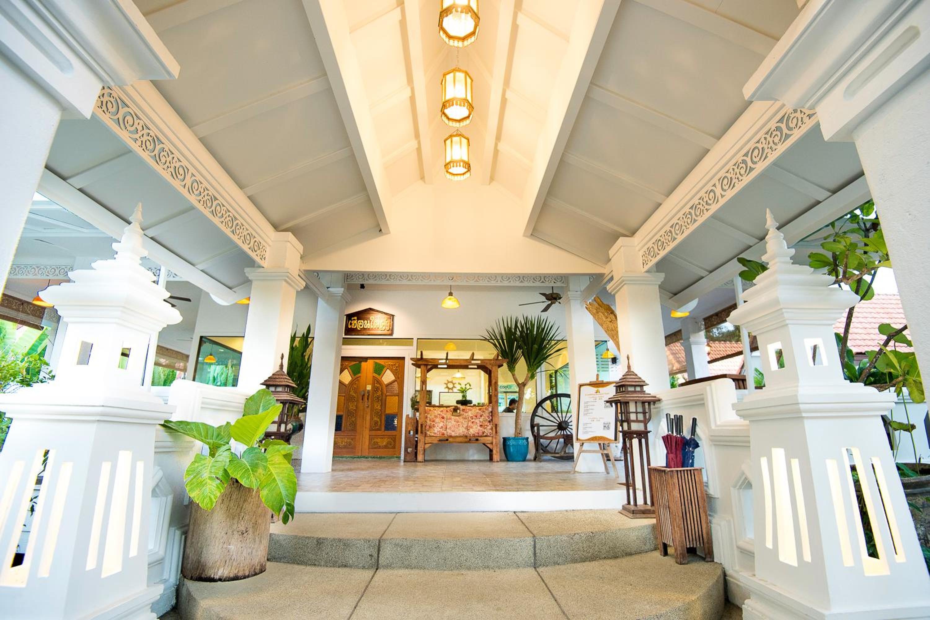 e outfitting boutique hotel chiangmai
