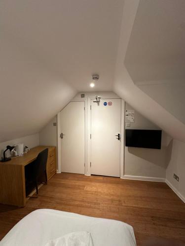 oyo cavendish annexe