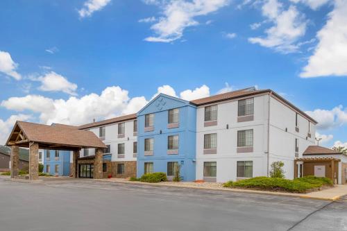 comfort inn and suites