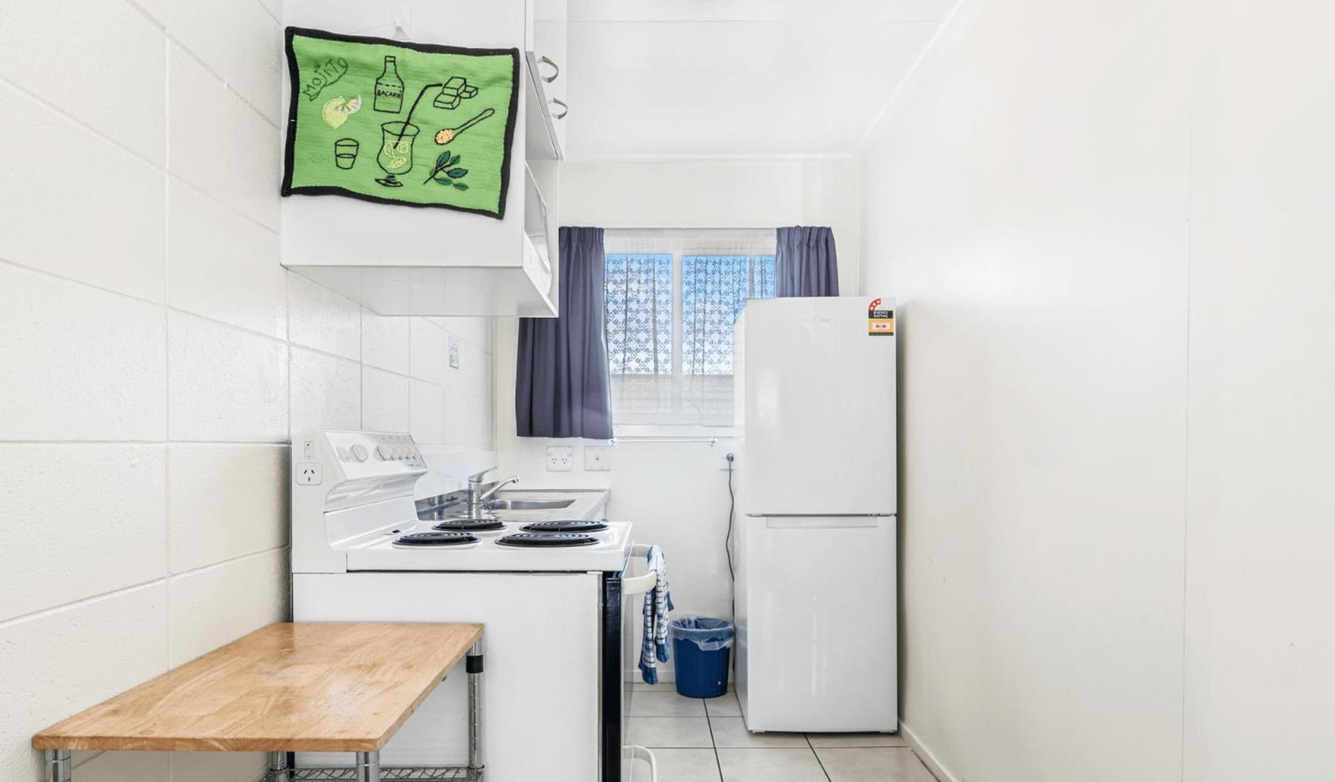kowhai motel