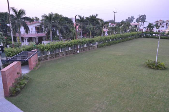 sobti continental bareilly