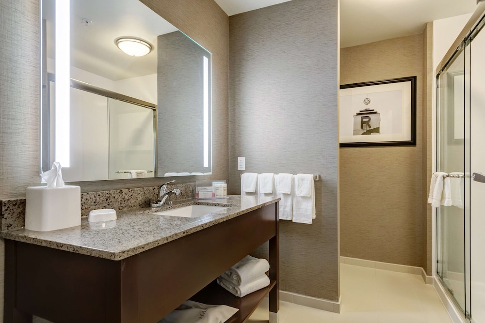 hampton inn poplar bluff