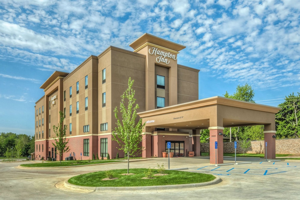 hampton inn poplar bluff