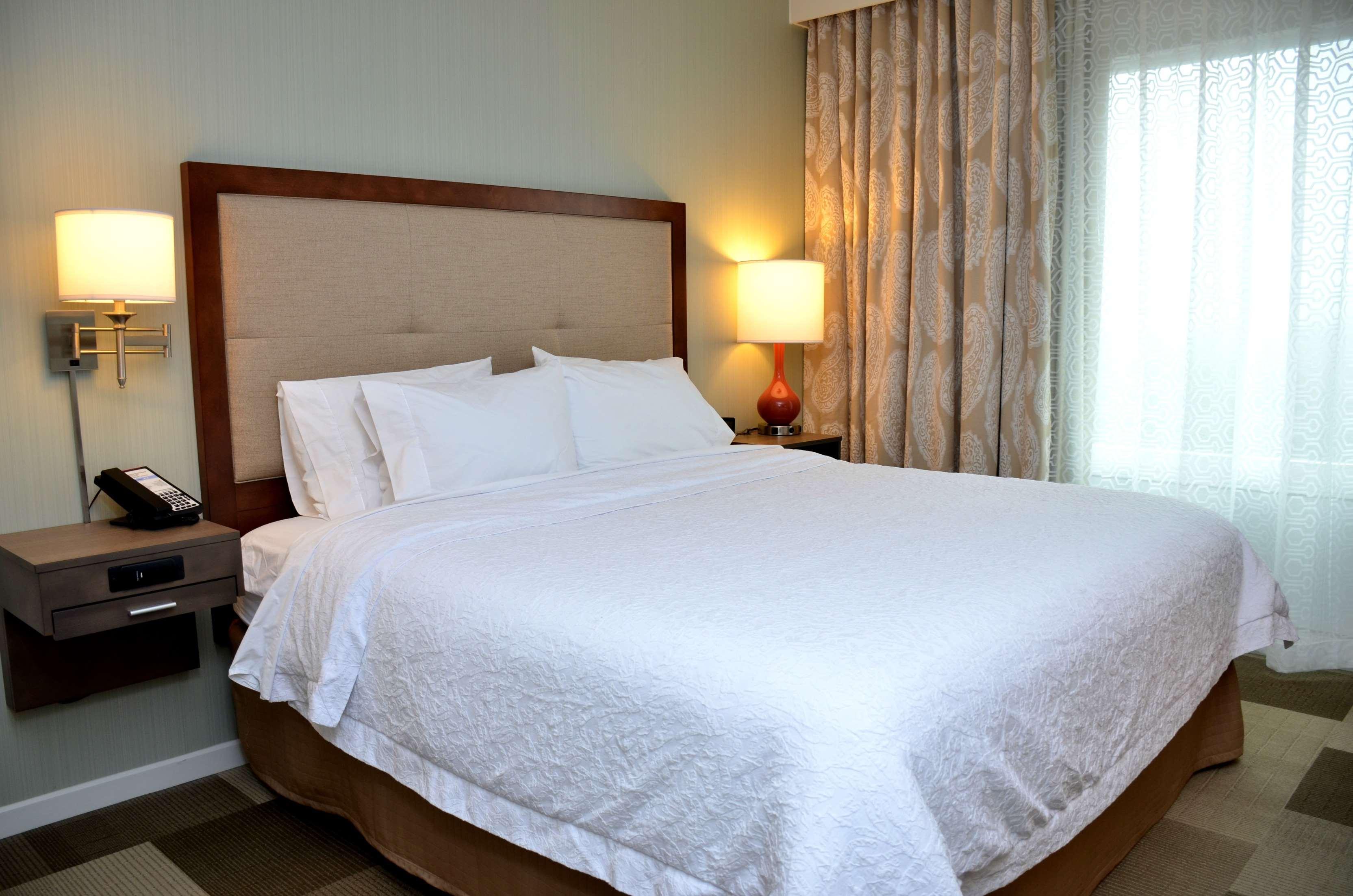 hampton inn and suites deland