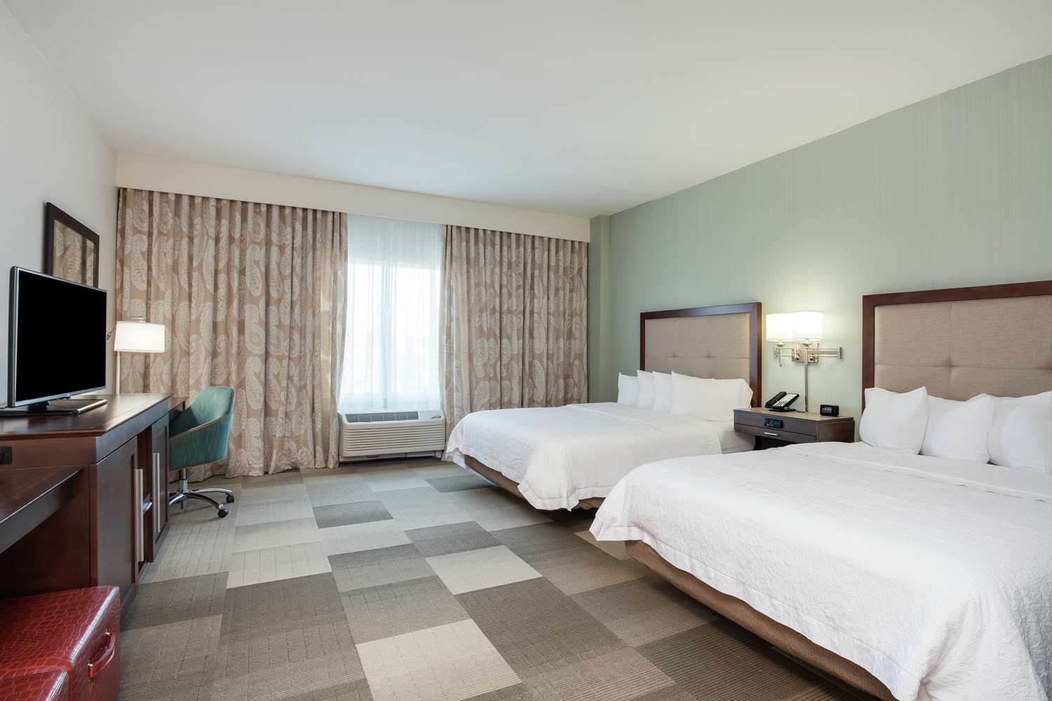 hampton inn and suites deland