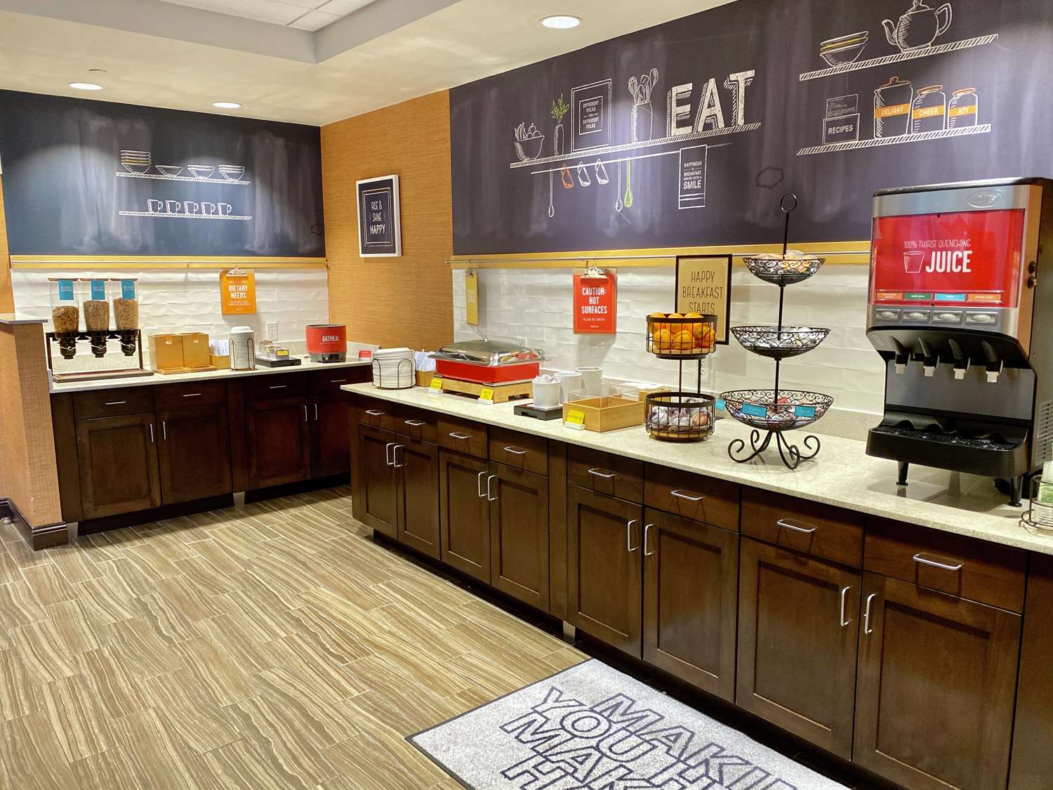 hampton inn and suites deland