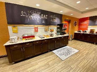 hampton inn and suites deland