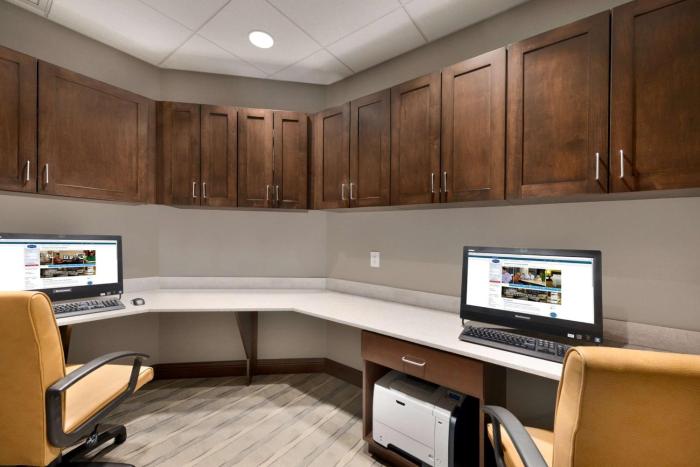 hampton inn and suites deland