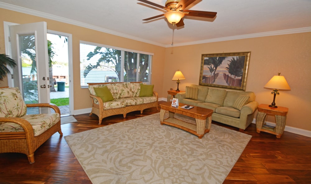 westwinds waterfront resort