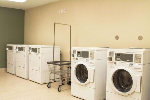 hampton inn and suites dallas frisco north fieldhouseusa