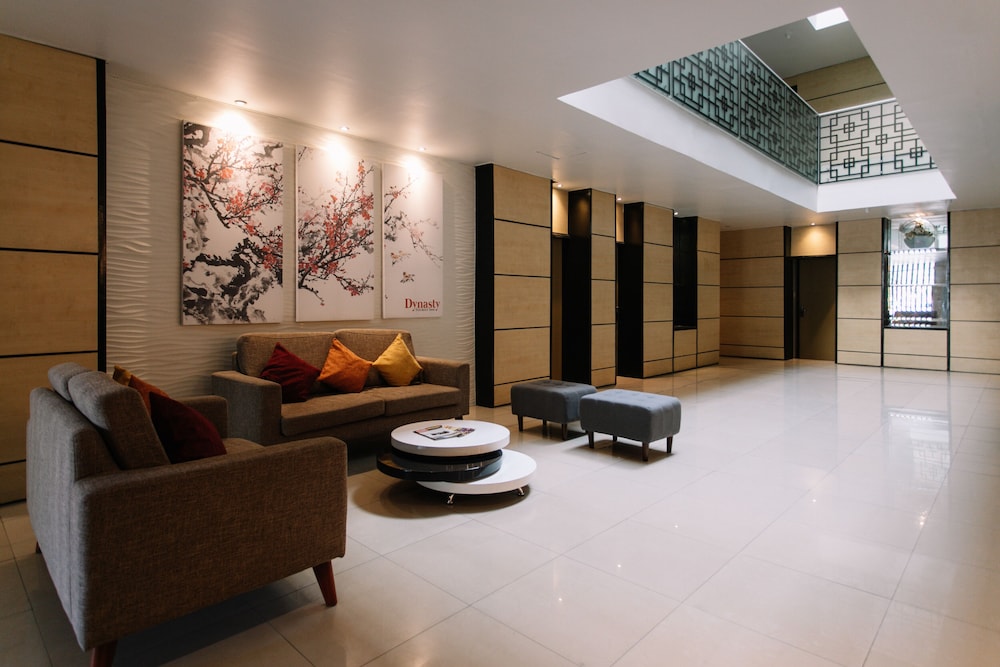 dynasty tourist inn