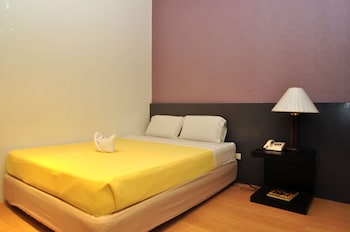 dynasty tourist inn