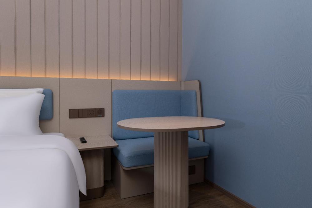 hanting hotel nanjing south station mingfa plaza metro station