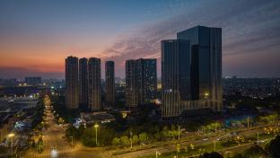 hanting hotel nanjing south station mingfa plaza metro station