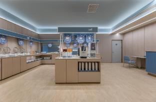 hanting hotel nanjing south station mingfa plaza metro station