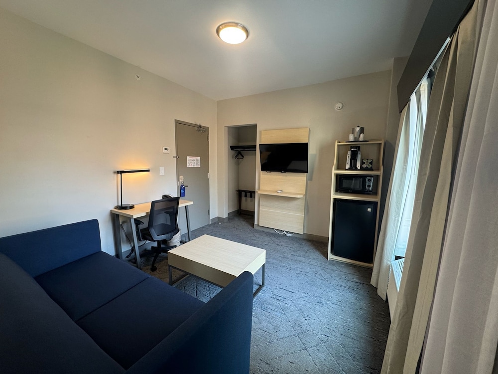 holiday inn express and suites atlanta downtown by ihg