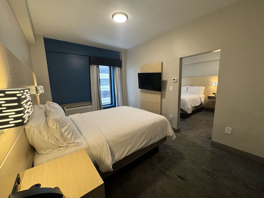 holiday inn express and suites atlanta downtown by ihg