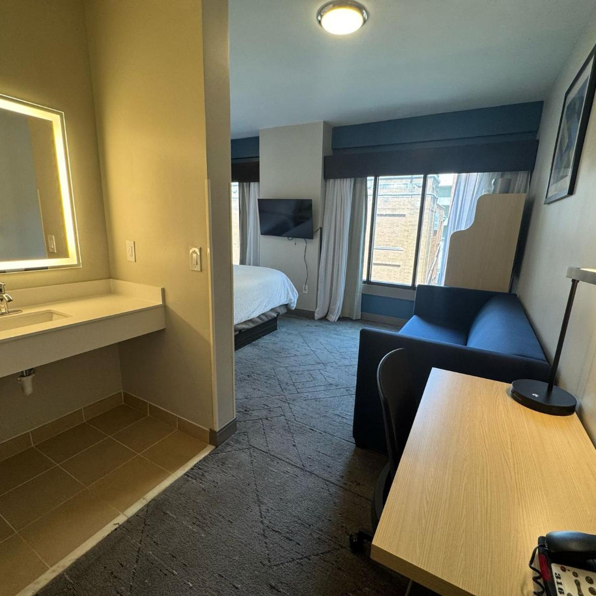 holiday inn express and suites atlanta downtown by ihg