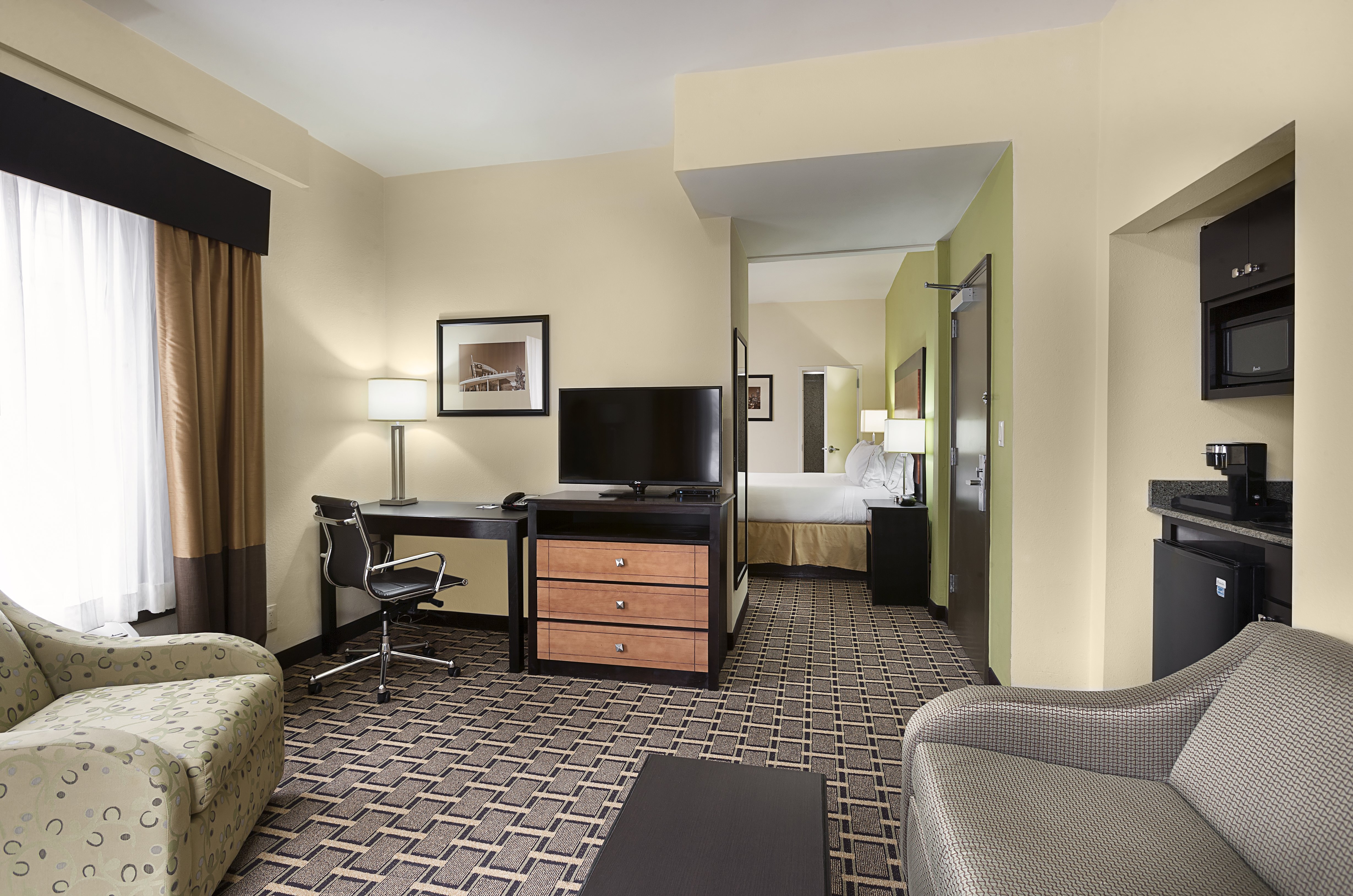 holiday inn express and suites atlanta downtown by ihg