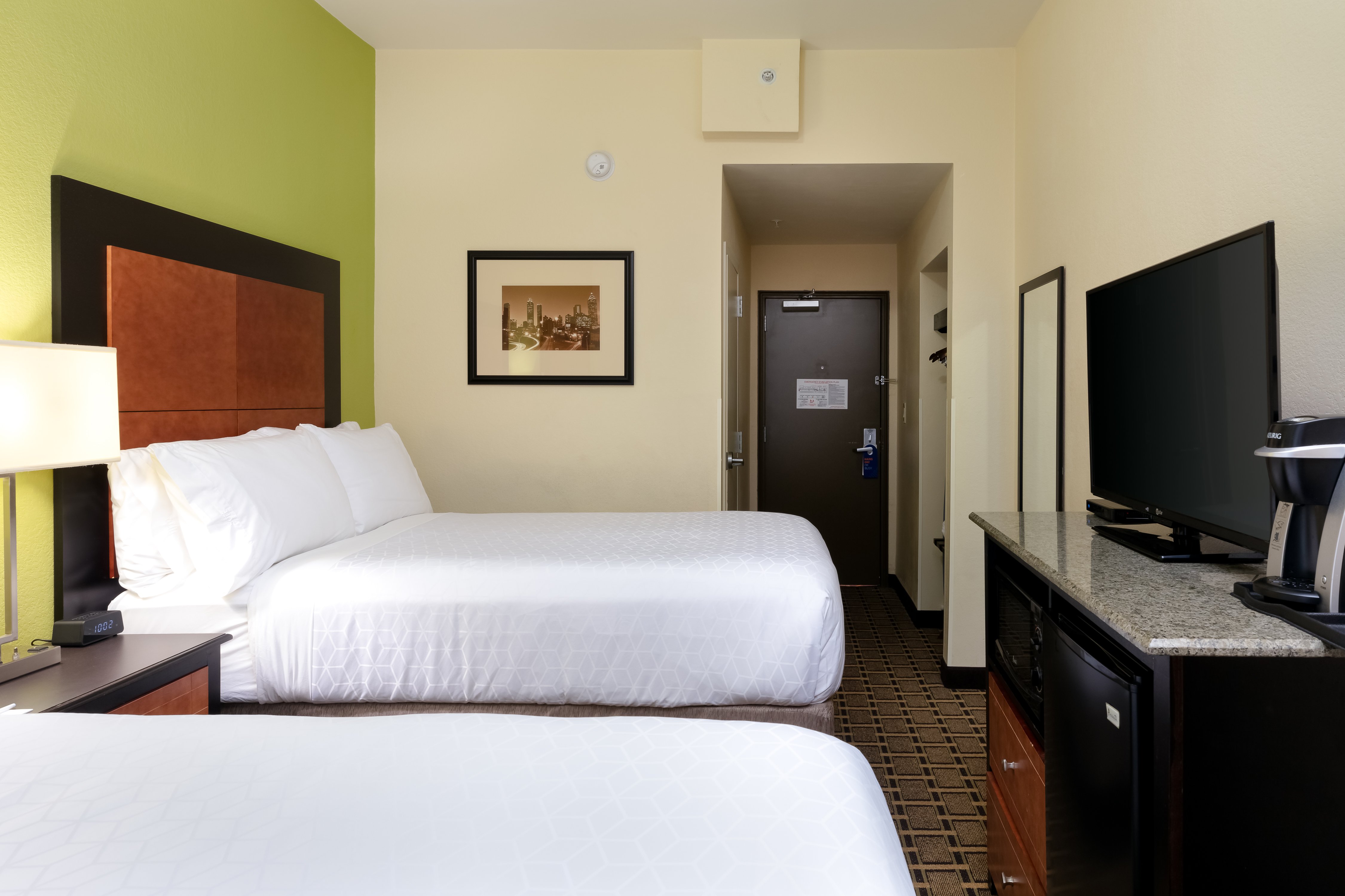 holiday inn express and suites atlanta downtown by ihg