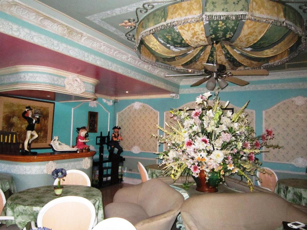 europa mansionette inn