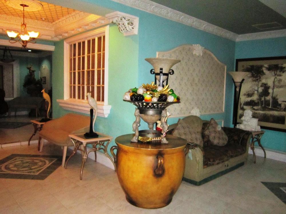 europa mansionette inn