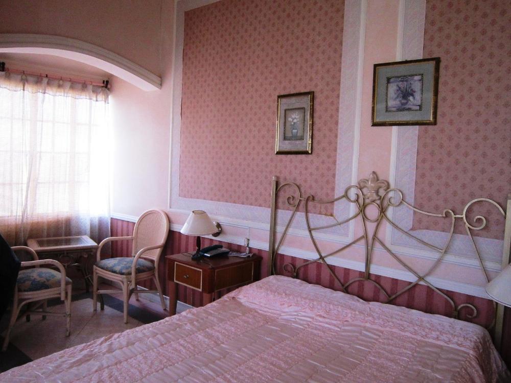 europa mansionette inn