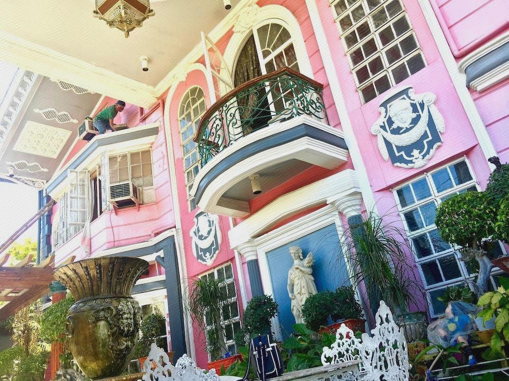 europa mansionette inn