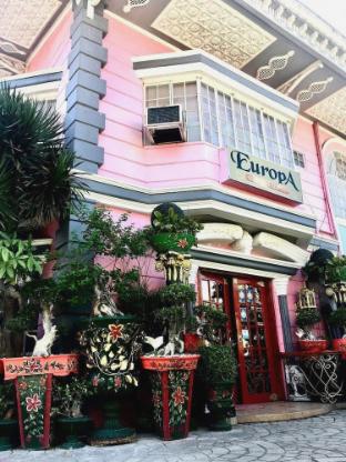 europa mansionette inn