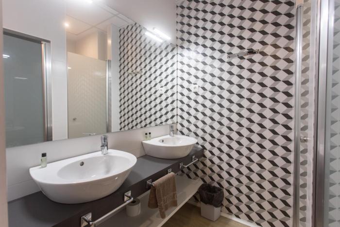 albergue juvenil colegio mayor galileo galilei