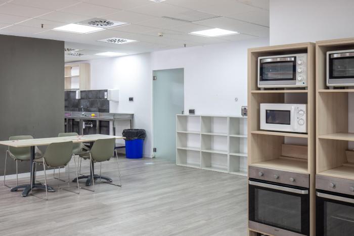 albergue juvenil colegio mayor galileo galilei