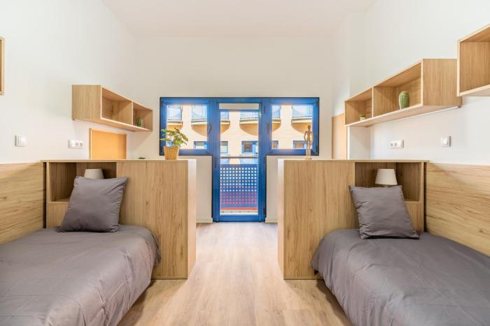 albergue juvenil colegio mayor galileo galilei