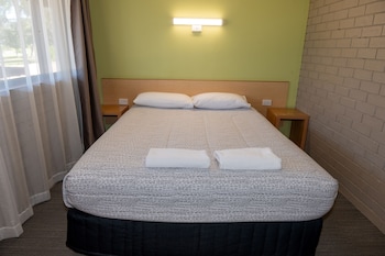 tumut valley motel