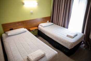 tumut valley motel