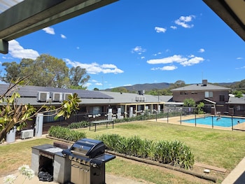 tumut valley motel