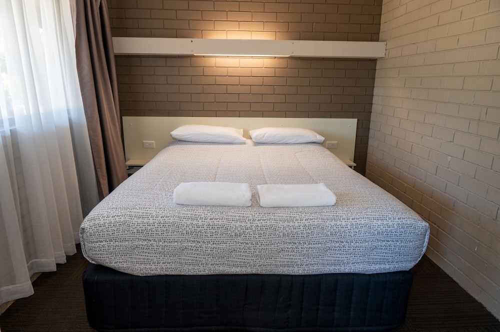 tumut valley motel