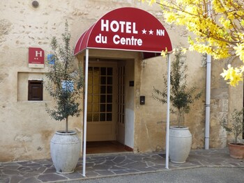 Hotel Du Centre,Pierrelatte>>Les Tourrettes,2 star