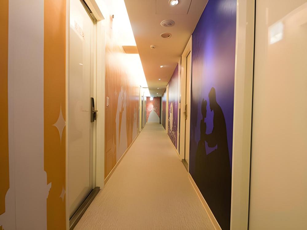 morwing hotel fairy tale